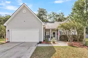 126 Cannonsmill Ln, Summerville, SC 29485 - Photo 1