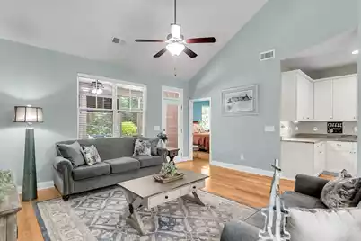 2606 Lohr Drive, Mount Pleasant, SC 29464 - Photo 16