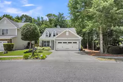 2606 Lohr Drive, Mount Pleasant, SC 29464 - Photo 2