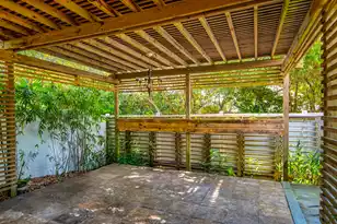 135 Dorothy Dr, Charleston, SC 29414 - Photo 2