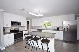126 Meredith Dr, Eutawville, SC 29048 - Photo 8