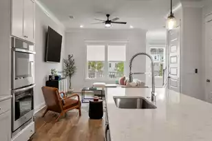 804 Kings Oak Ct #4, Charleston, SC 29492 - Photo 6
