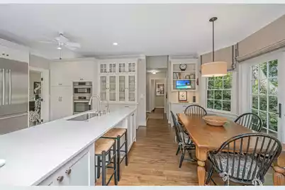 728 Creekside Drive, Mount Pleasant, SC 29464 - Photo 16