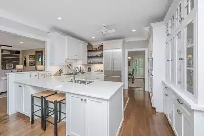 728 Creekside Drive, Mount Pleasant, SC 29464 - Photo 12