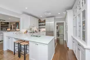 728 Creekside Dr, Mount Pleasant, SC 29464 - Photo 12