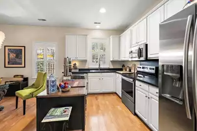 725 Natchez Circle, Mount Pleasant, SC 29464 - Photo 6