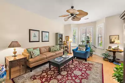 725 Natchez Circle, Mount Pleasant, SC 29464 - Photo 4