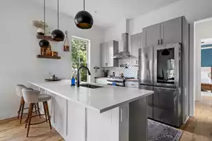 205 Line St, Charleston, SC 29403 - Photo 4