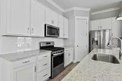 1600 Athena Lane, North Charleston, SC 29405 - Photo 4