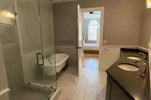 28 Broad St, Charleston, SC 29401 - Photo 6