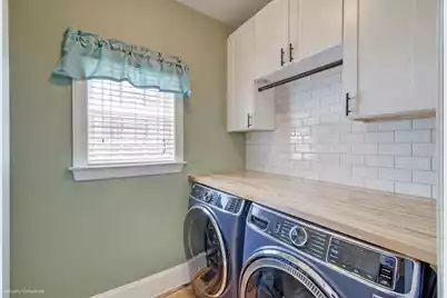 202 Pine Street W, Summerville, SC 29485 - Photo 52