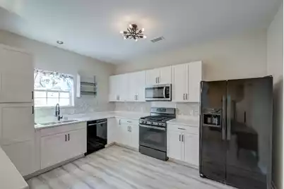 202 Pine Street W, Summerville, SC 29485 - Photo 64