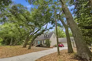 1519 Rifle Range Rd, Mount Pleasant, SC 29464 - Photo 1