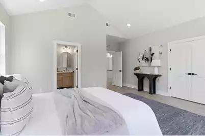 1924 Redwood Street, North Charleston, SC 29405 - Photo 18