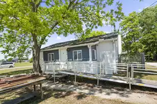 1938 English St, North Charleston, SC 29405 - Photo 8