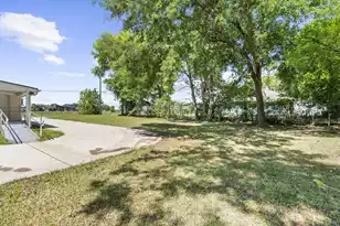 1938 English St, North Charleston, SC 29405 - Photo 4