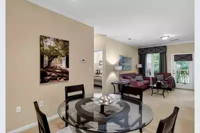 300 Bucksley Lane #Unit 302, Charleston, SC 29492 - Photo 4