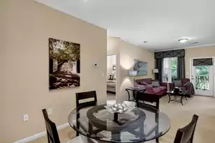 300 Bucksley Ln #302, Charleston, SC 29492 - Photo 4