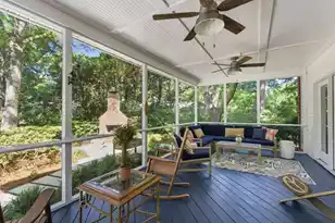 686 Cain Dr, Mount Pleasant, SC 29464 - Photo 32