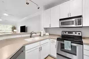 2014 Basildon Rd, Mount Pleasant, SC 29466 - Photo 10