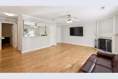 7951 Cricket Court #Unit 403, North Charleston, SC 29418 - Photo 8