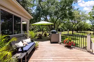 975 Mayfield St, Summerville, SC 29485 - Photo 10