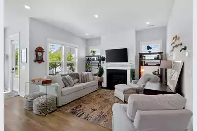 1823 Agate Bay Drive, Mount Pleasant, SC 29466 - Photo 8