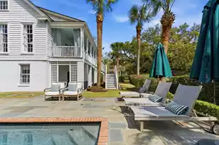 207 Pitt St, Mount Pleasant, SC 29464 - Photo 42