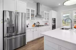 1808 Agate Bay Dr, Mount Pleasant, SC 29466 - Photo 26