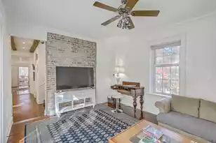 11 George St, Charleston, SC 29401 - Photo 16