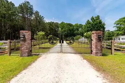 10260 Highway 17 N, McClellanville, SC 29458 - Photo 18