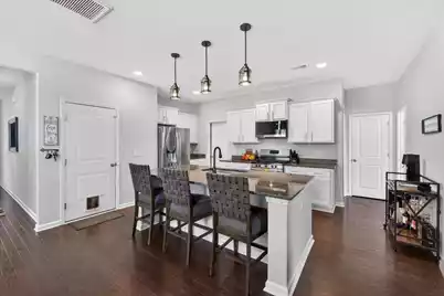 464 Zenith Boulevard, Summerville, SC 29486 - Photo 6