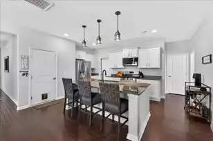464 Zenith Blvd, Summerville, SC 29486 - Photo 6