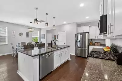 464 Zenith Boulevard, Summerville, SC 29486 - Photo 8