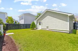 1864 Village Crossing Dr, Charleston, SC 29492 - Photo 32
