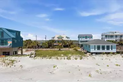 1567 Ashley Avenue E, Folly Beach, SC 29439 - Photo 28
