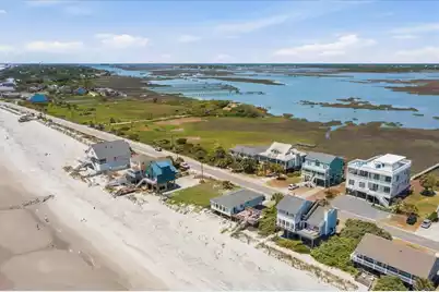 1567 Ashley Avenue E, Folly Beach, SC 29439 - Photo 24