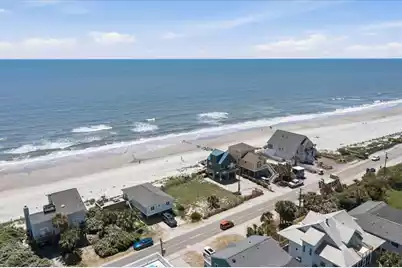1567 Ashley Avenue E, Folly Beach, SC 29439 - Photo 26