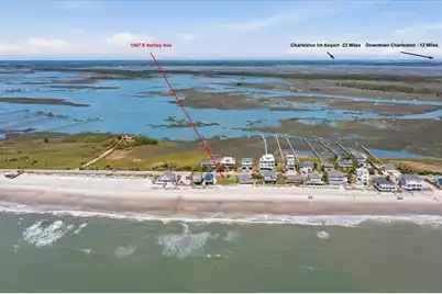 1567 Ashley Avenue E, Folly Beach, SC 29439 - Photo 16