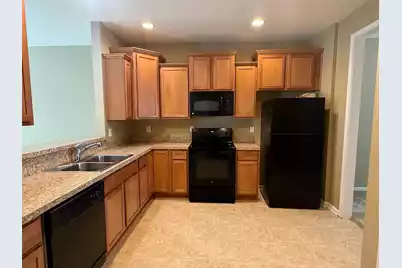 609 Hemingway Circle, Summerville, SC 29483 - Photo 4