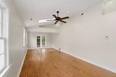 215 Hudson Avenue W, Folly Beach, SC 29439 - Photo 10