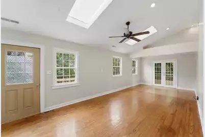 215 Hudson Avenue W, Folly Beach, SC 29439 - Photo 8