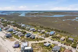 1726 Ashley Ave E, Folly Beach, SC 29439 - Photo 58