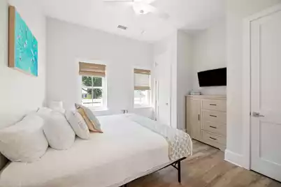 108 Hudson Avenue E, Folly Beach, SC 29439 - Photo 22