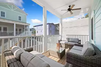 108 Hudson Avenue E, Folly Beach, SC 29439 - Photo 18