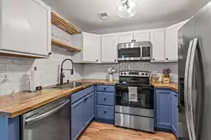7910 Timbercreek Ln, North Charleston, SC 29418 - Photo 10