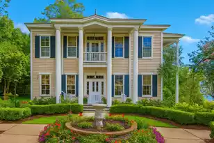 301 Richardson Ave Ave E, Summerville, SC 29483 - Photo 2