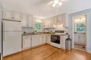 301 Richardson Ave Ave E, Summerville, SC 29483 - Photo 16