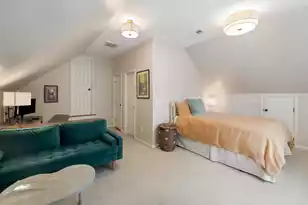 610 Hobcaw Bluff Dr, Mount Pleasant, SC 29464 - Photo 20