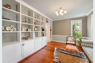 610 Hobcaw Bluff Drive, Mount Pleasant, SC 29464 - Photo 10
